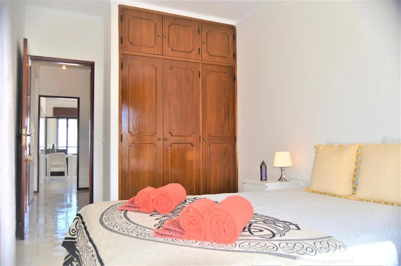 Apartment T2 Ashram - 100 Meters Quarteira Beach