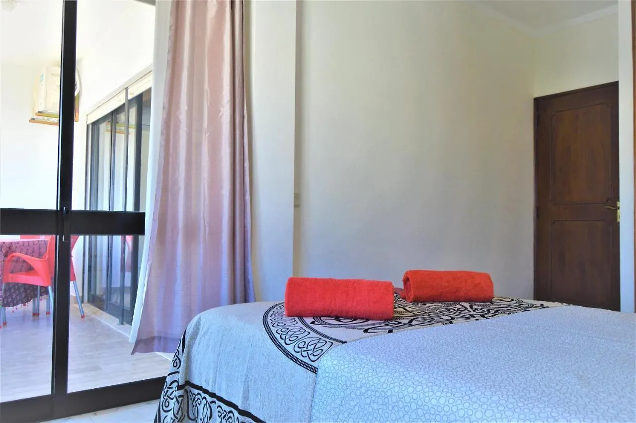 Apartment T2 Ashram - 100 Meters Quarteira Beach