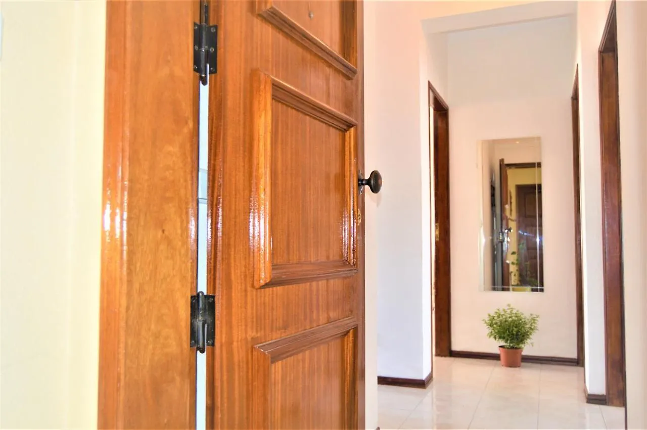 Apartment T2 Ashram - 100 Meters Quarteira Beach