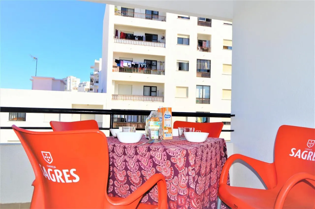 Apartment T2 Ashram - 100 Meters Quarteira Beach Portugal