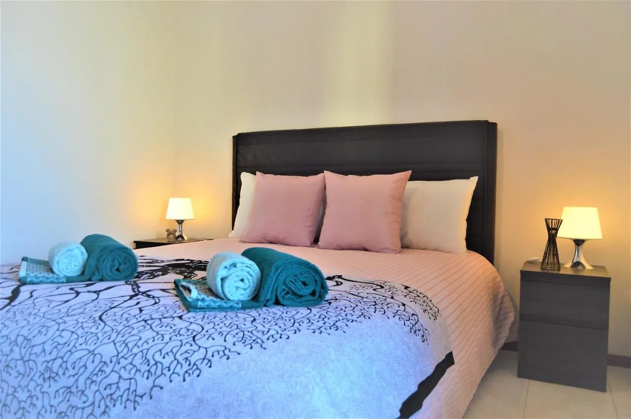 Apartment T2 Ashram - 100 Meters Quarteira Beach