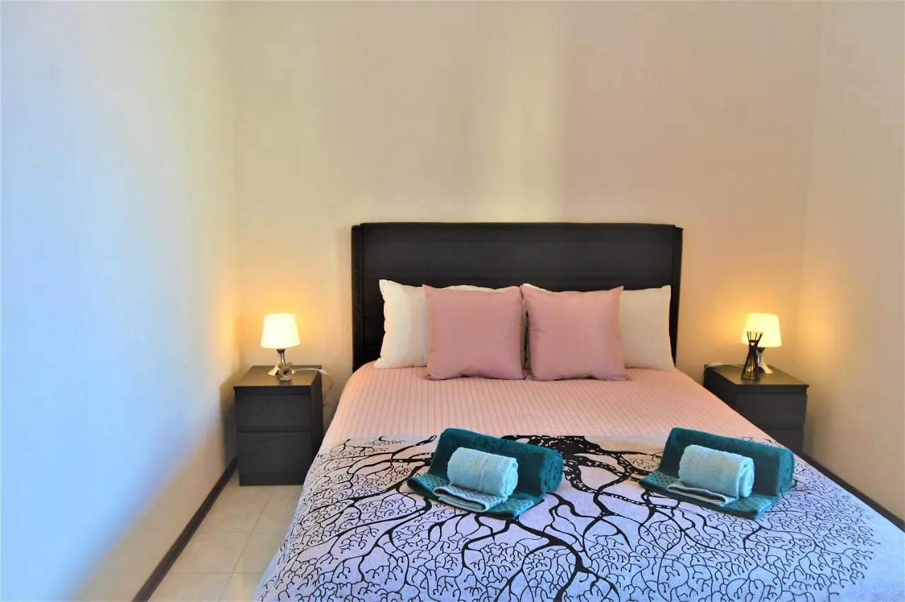 Apartment T2 Ashram - 100 Meters Quarteira Beach